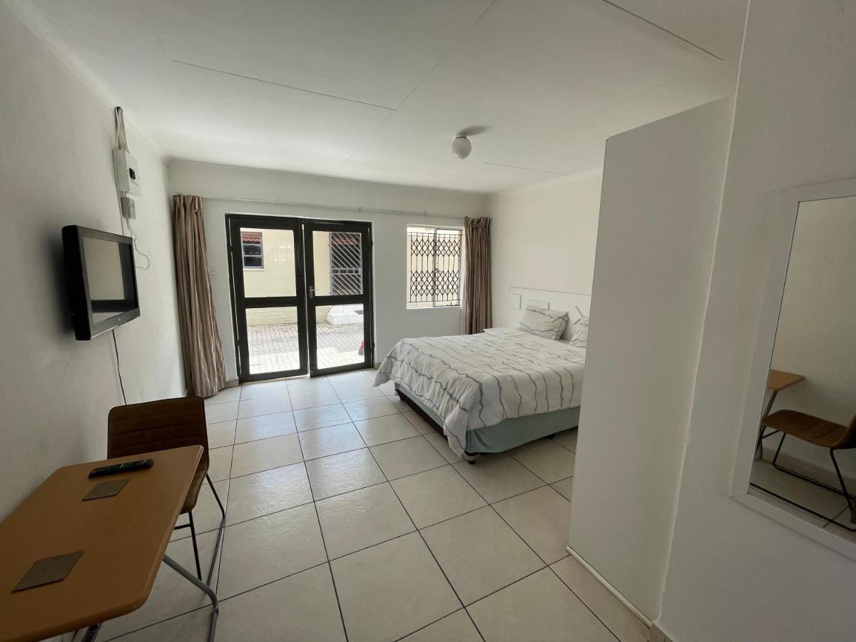La Fiance Village Polokwane Dış mekan fotoğraf